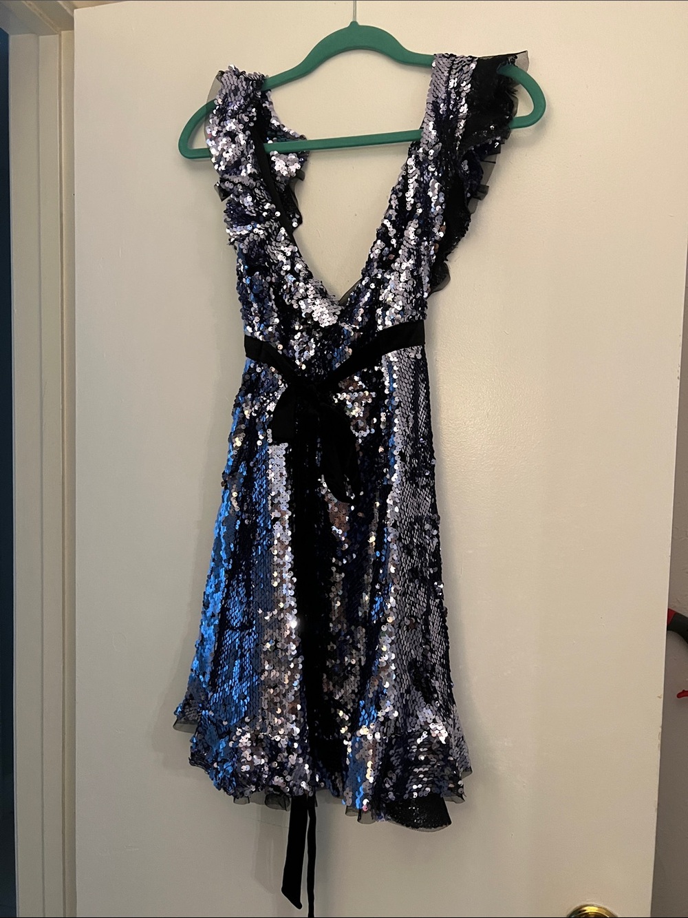 BRAND NEW! Free People Black Sequin V-Neck Midi Dress
